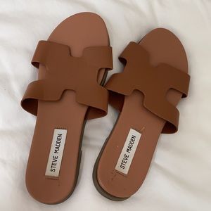 Steve Madden shoes size 8/12